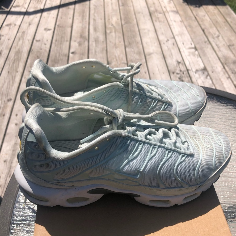 Nike Sky Blue Athletic Shoes